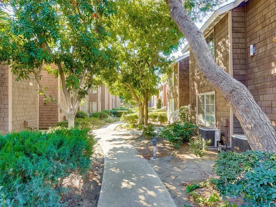 1st image of 12555 Euclid St APT 109
