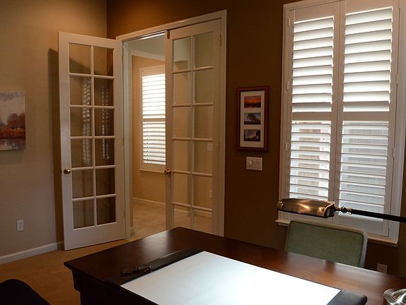 3rd image of 245 Mill Valley Cir S