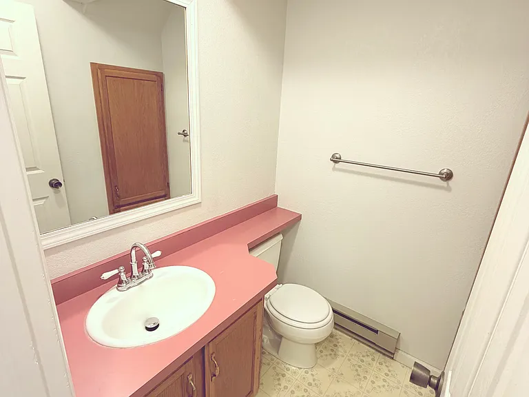 726 Lillian Ln #202 — Photo 27
