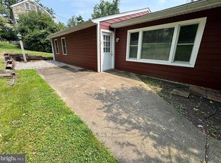5667 York Rd #10, Buckingham, PA 18912