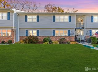 5A Indiana Ct, Matawan, NJ 07747