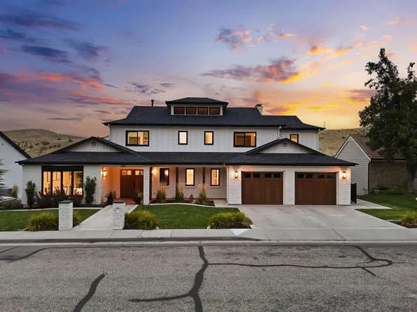 1218 E Hearthstone Dr, Boise, ID 83702