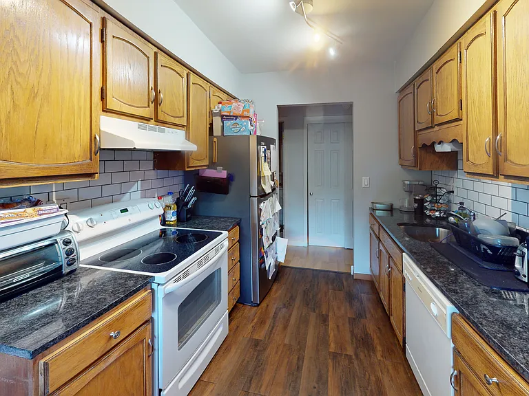 188 Sierra Vista Ln — Photo 1