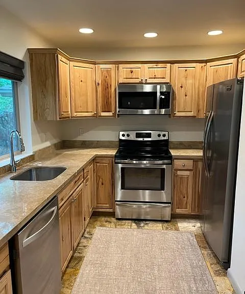 67 Virginian Ln #6 — Photo 3