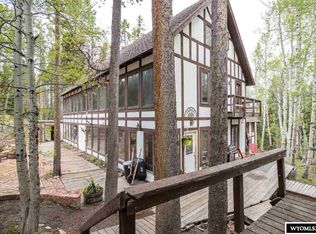 2111 Hogadon Rd, Casper, WY 82601