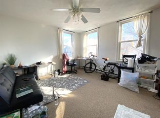 521 Cambridge St #2, Cambridge, MA 02141