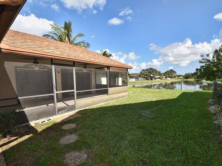 21518 Summertrace Cir — Photo 21