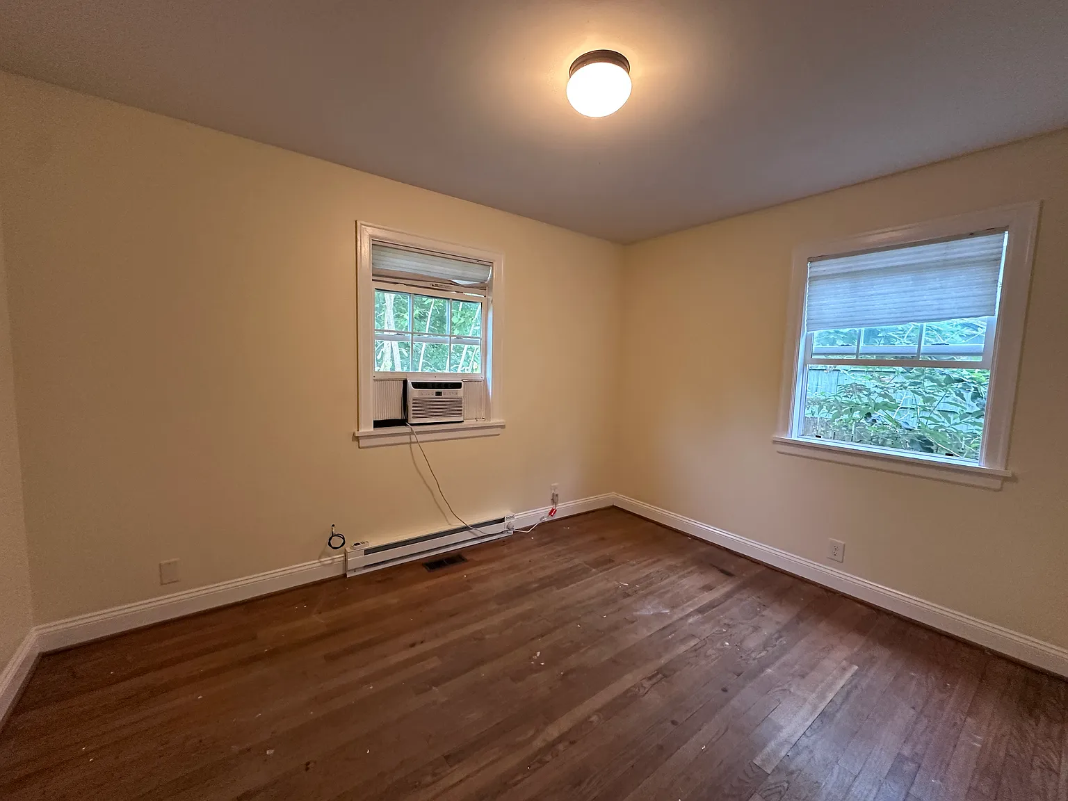 3 bed, 1079 sqft, $2,900 — Photo 4