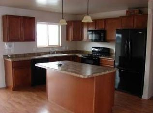 985 E 19th St, Rifle, CO 81650