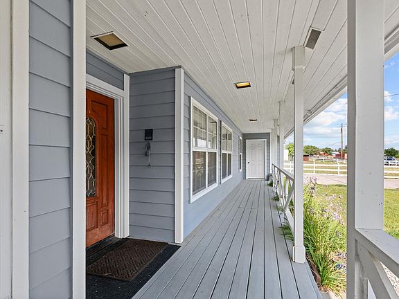 4th image of 323 Elverta Meadows Ct
