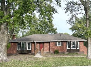 203 20th Ave, Greenwood, MO 64034