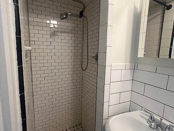 2nd image of 1325 E 54th St #1