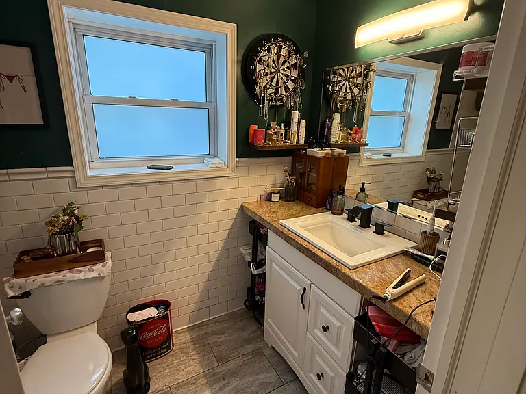 420 Hamline Ave S #4 — Photo 16