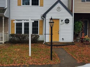 11195 Kensington Pl, Fredericksburg, VA