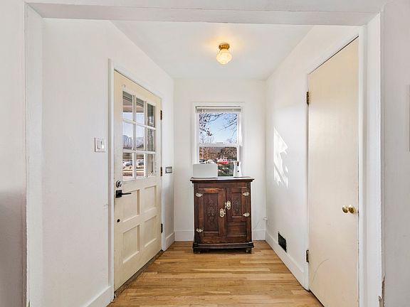 5th image of 2211 N Wahsatch Ave