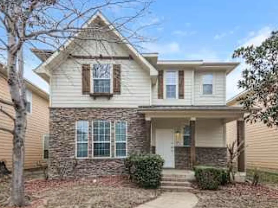 8112 Ravencliff Cir