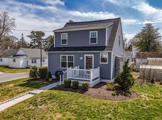 118 Rhode Island Ave, Somers Point, NJ 08244