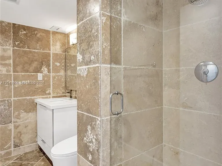9225 Collins Ave #1402 — Photo 14