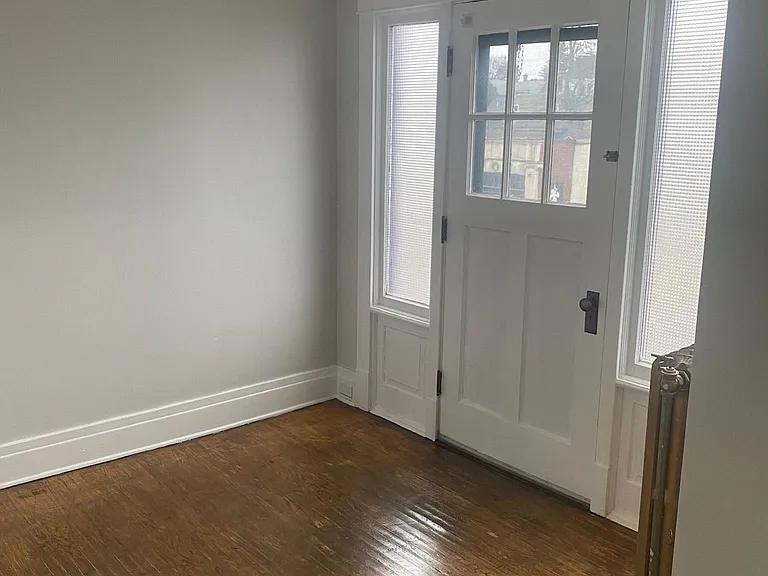140 Elmwood Ave #2 — Photo 7