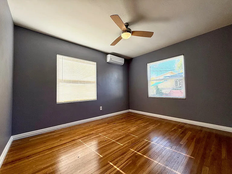 122 Garfield Ave — Photo 18