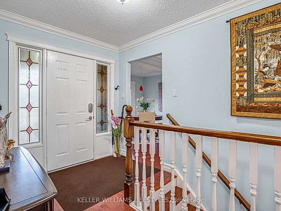 5th image of 617 Wharncliffe Rd S #14