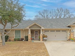 421 W Cumberland Rd APT 1403, Tyler, TX 75703