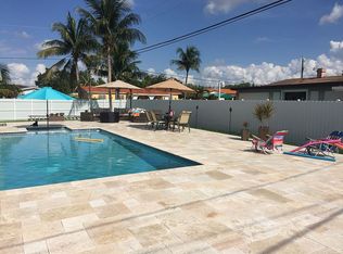 9865 SW 14th St, Miami, FL 33174