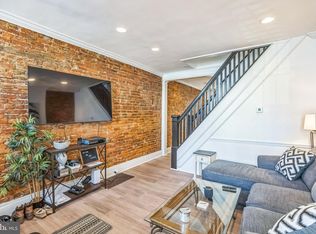 461 Conarroe St, Philadelphia, PA 19128