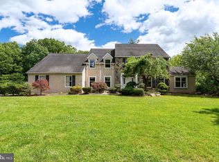 22 Ponderosa Dr, Holland, PA