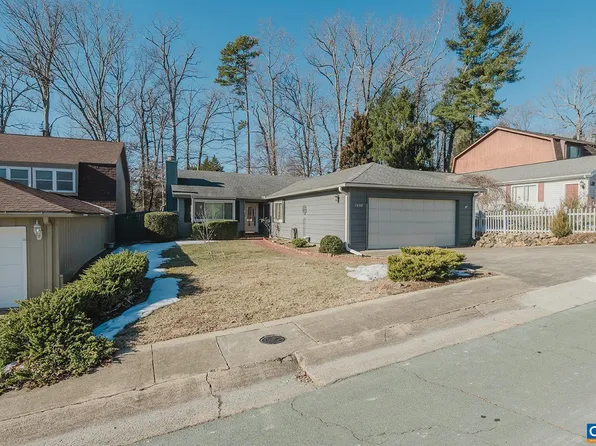 1456 Monterey Dr, Charlottesville, VA 22901