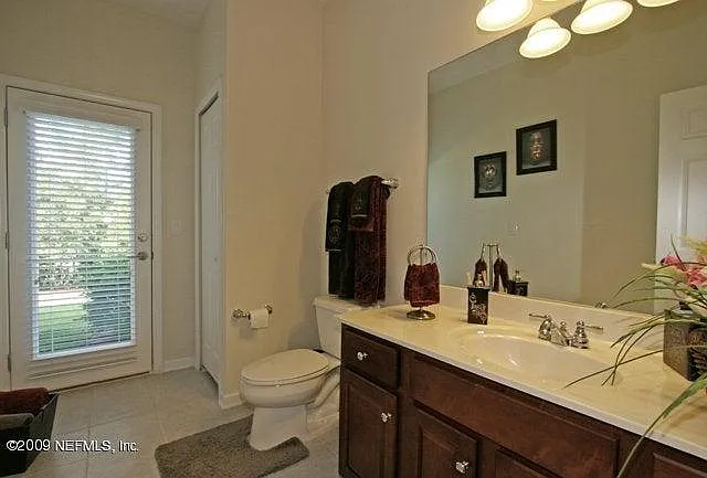 3914 Highgate Ct — Photo 16
