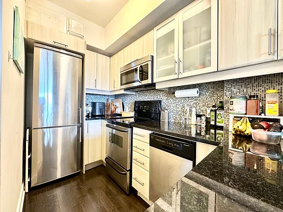 3rd image of 300 Lett St #604