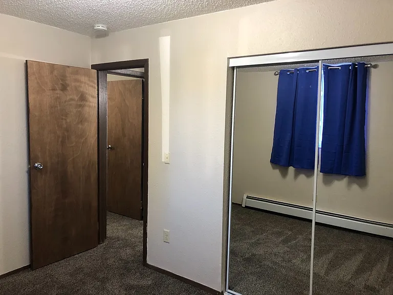 1831 Allison Dr — Photo 3