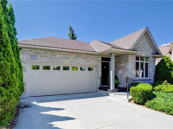 530 Rheinland Pl, Waterloo, ON N2V 2M9