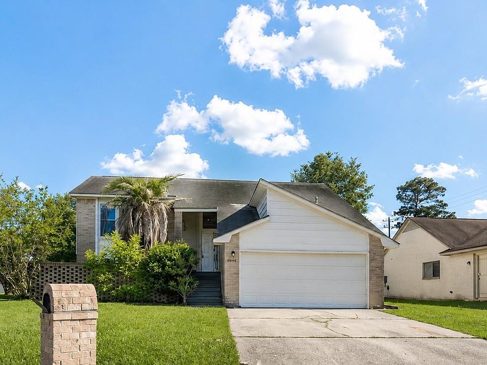 1st image of 10146 Valley Club Dr