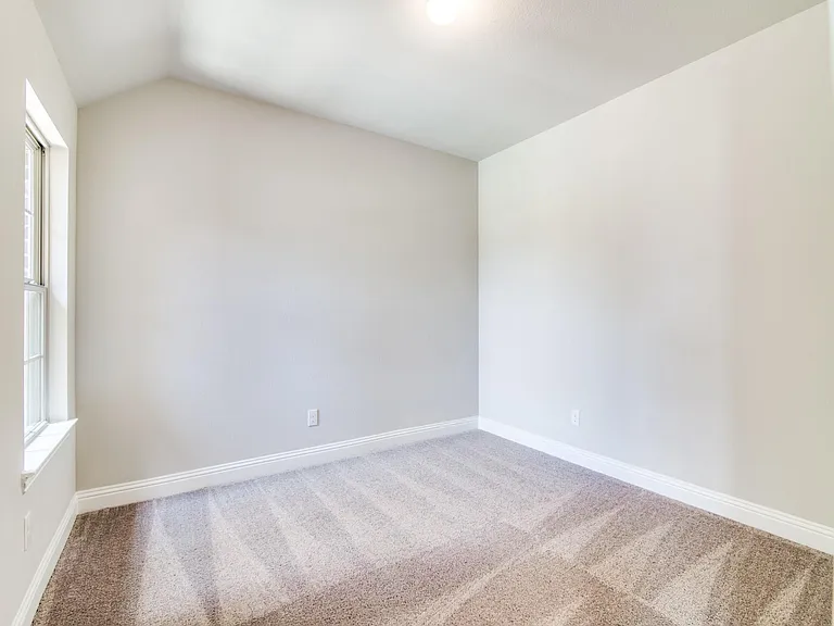 4849 Pasadena Dr — Photo 16