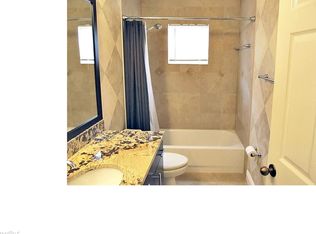 997 Cedar Falls Dr, Weston, FL 33327