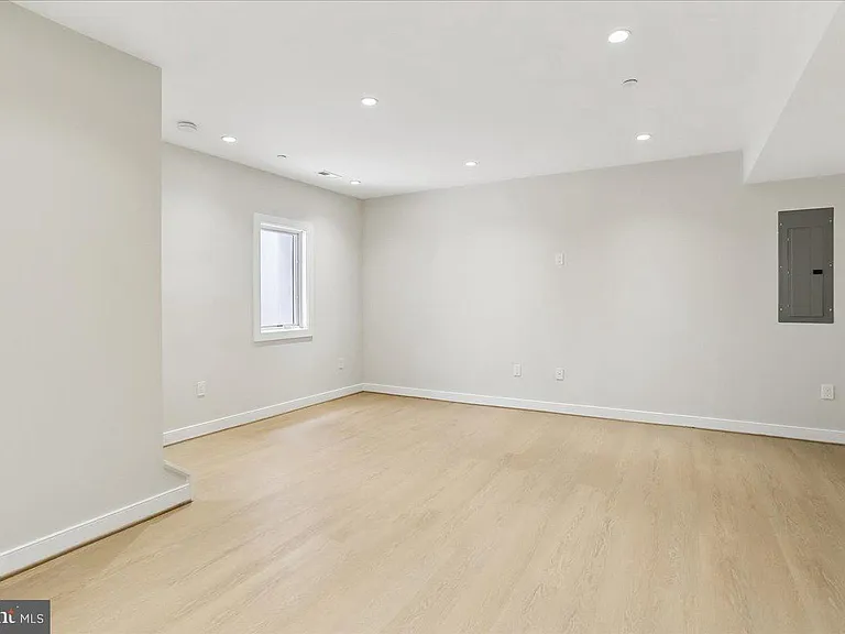 3929 Fulton St NW #A — Photo 50
