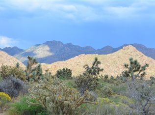 11135 S Kinard Rd, Yucca, AZ 86438