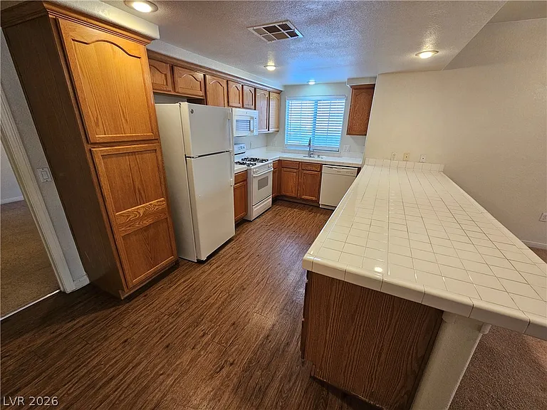 3327 Erva St #125 — Photo 3