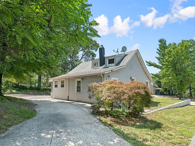 215 Erial Rd — Photo 30