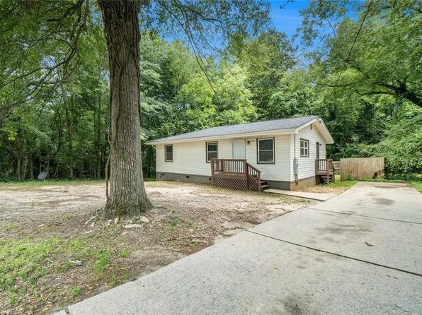 114 Howell Dr SW, Atlanta, GA 30331