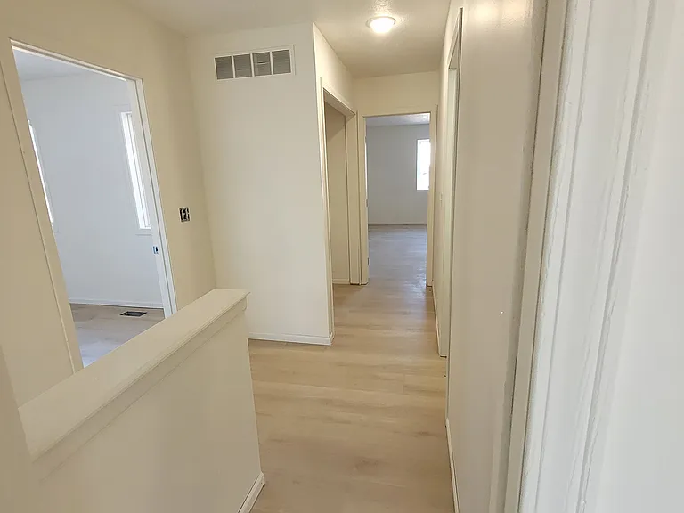30 Westhaven Dr — Photo 24