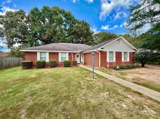 9510 Gaslight Ct, Mobile, AL 36695