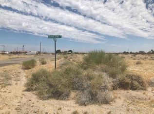 2438 Shore King Ave, Thermal, CA 92274