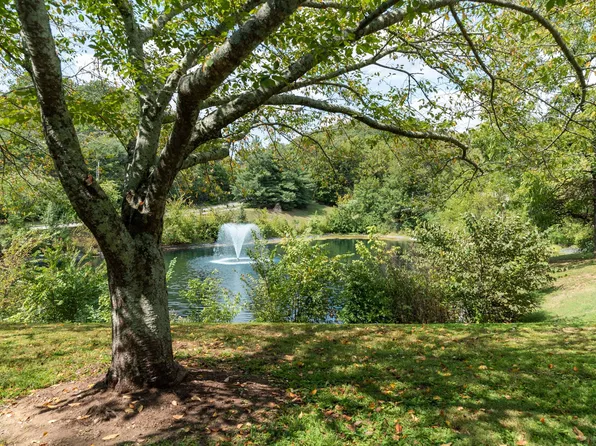 2524 Devon Valley Dr, Nashville, TN 37221