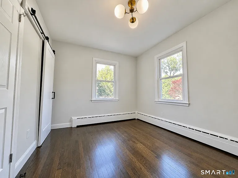 444 Huntington Rd — Photo 7