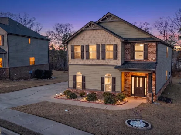 40 Quiet Water Ct, Covington, GA 30016