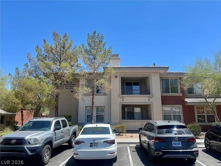 912 Duckhorn Ct #203 — Photo 37