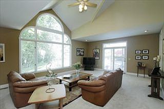 3rd image of 7386 Cottage Oaks Dr
